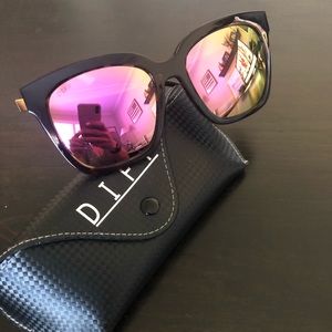 Diff Bella tortoise sunglasses *SOLD @Mercari*